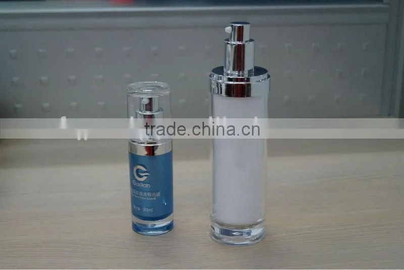 black cosmetic packaging bottles