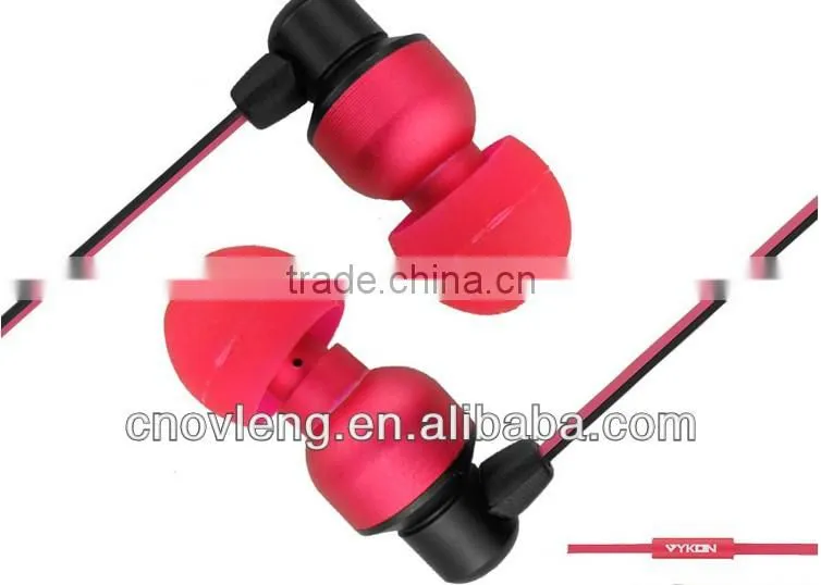 New design decoration metal and rubber earbud with box