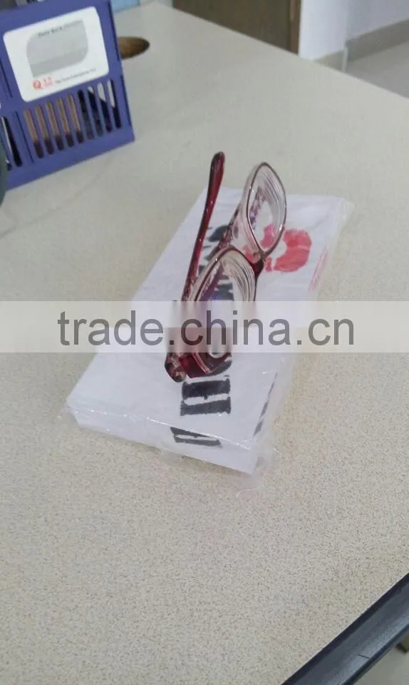 acrylic eyewear display stand