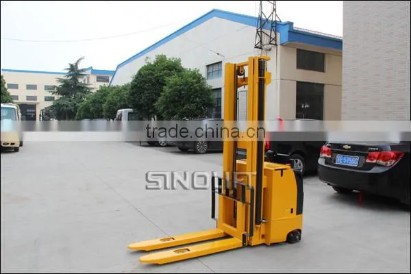 CDD-B Wide View Mast Full Electric Stacker