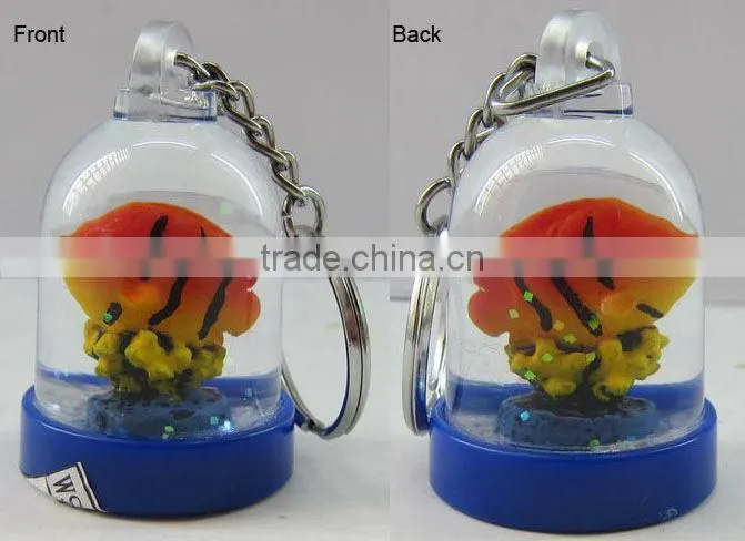 Fish snow globe used as plastic key chain