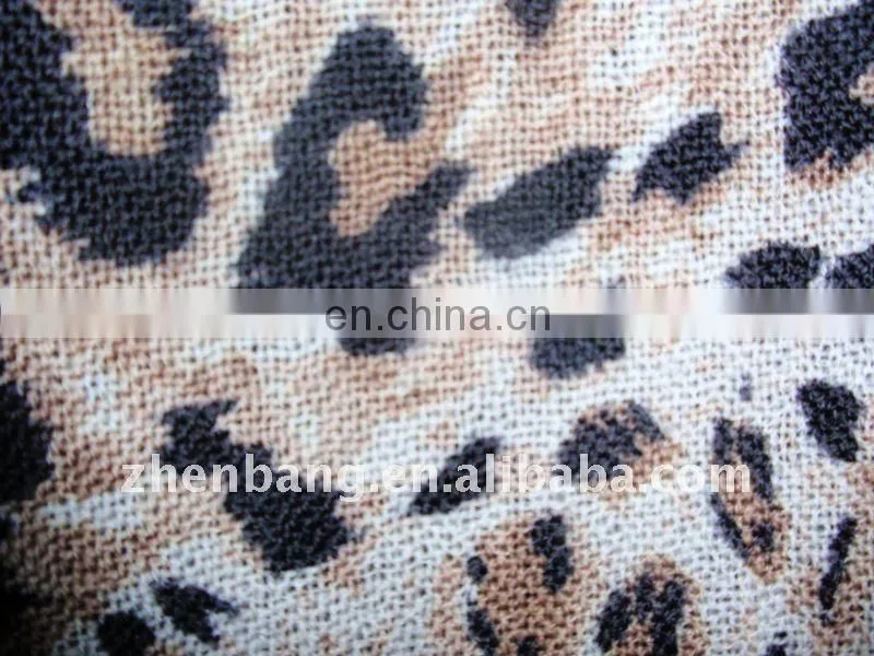 100% Wool OEM Leopard Winter Scarf