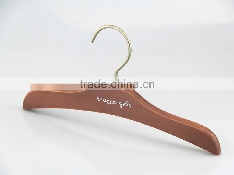 IMY-172 brown custom baby wood hangers with logo