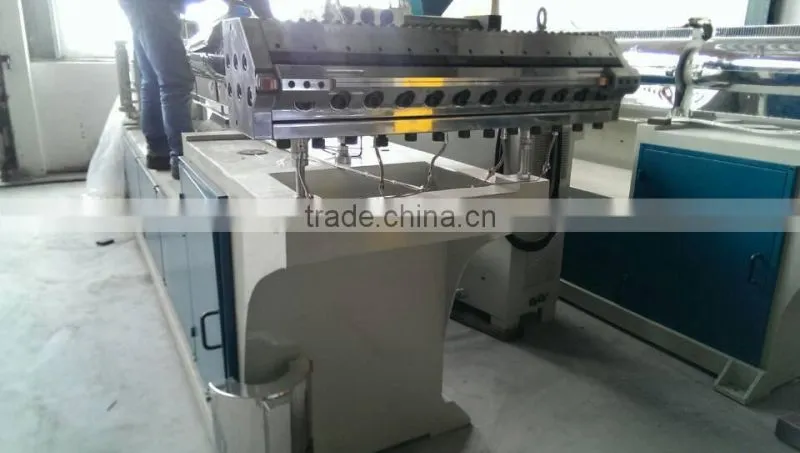 2014 New Design PP/PS/PE Plastic Sheet Extrusion Line Price