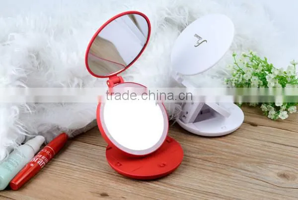 Fancy battery lighted portable wedding table mirrors with 5x magnifying
