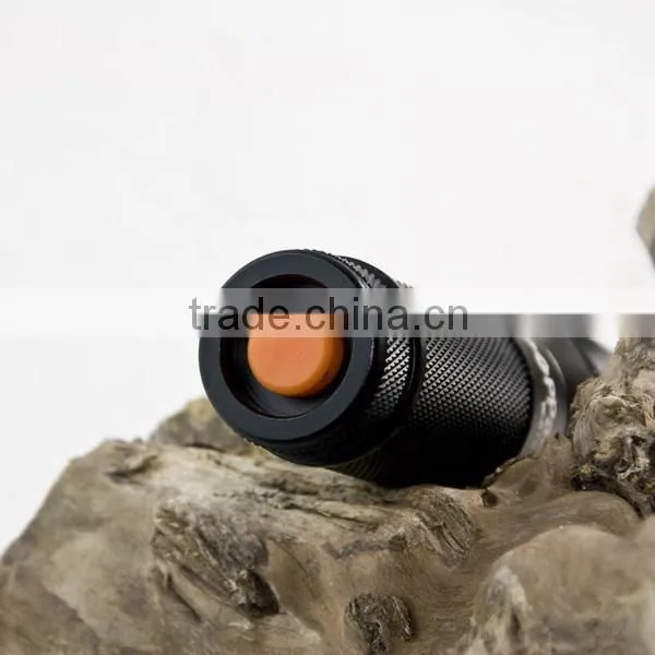 Super Bright Aluminium rechargeable long distance torch