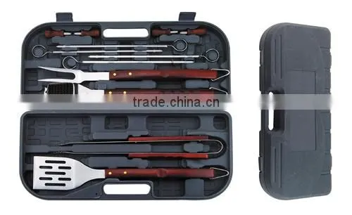 Stainless steel bbq tool set with plastic suitcase