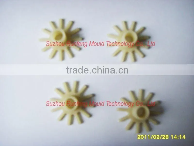 plastic injection mould for vacuum cleaner