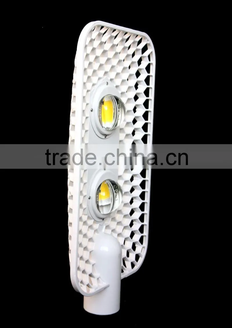 Solar Led Street Light 100w Installation Price