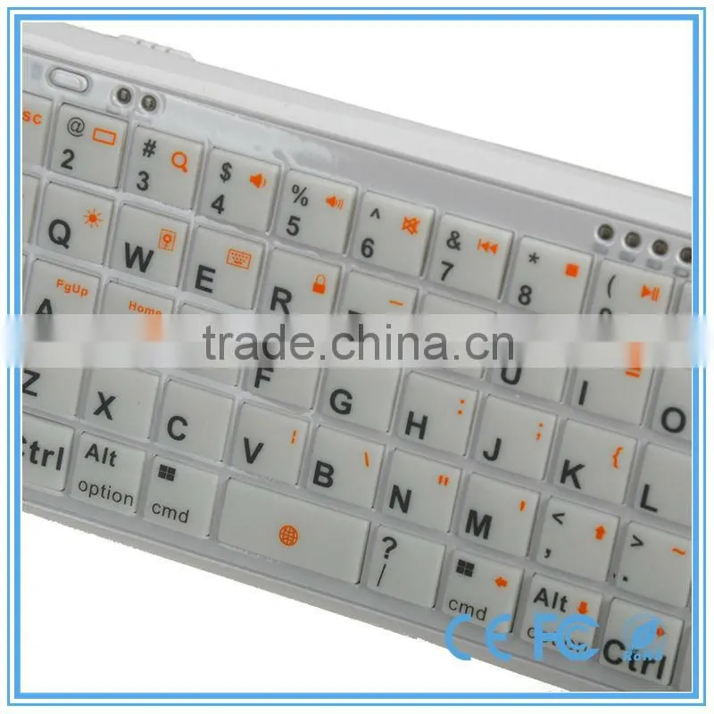 mini bluetooth qwerty keyboard with power bank 5000mah for iphone5/5s/6/6plus