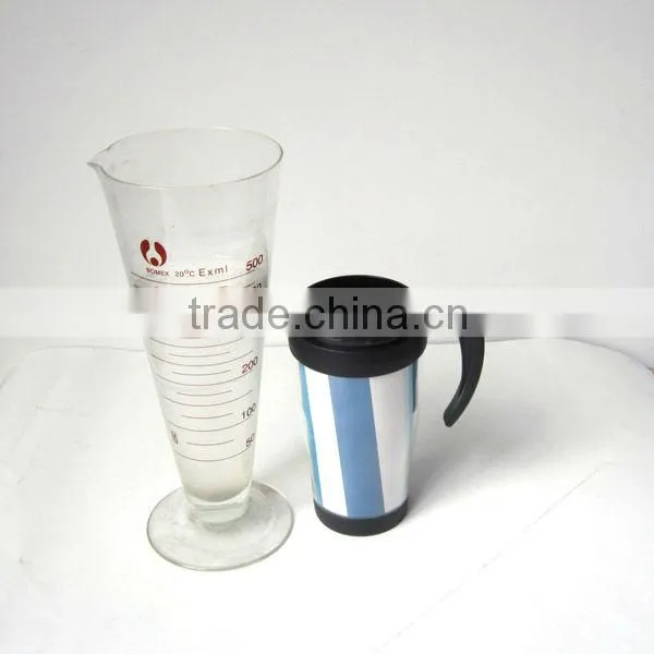 Paper cup with plastic