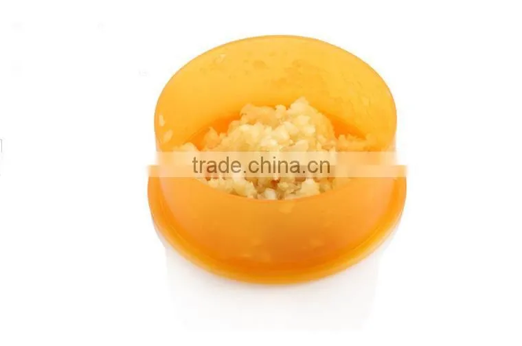 2016 New Orange Plastic Manual Onion Chopper Machine
