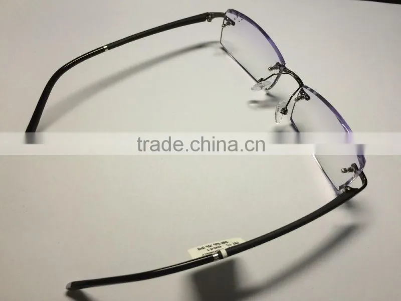2016 Beautiful style optic diamond cut glasses 8841