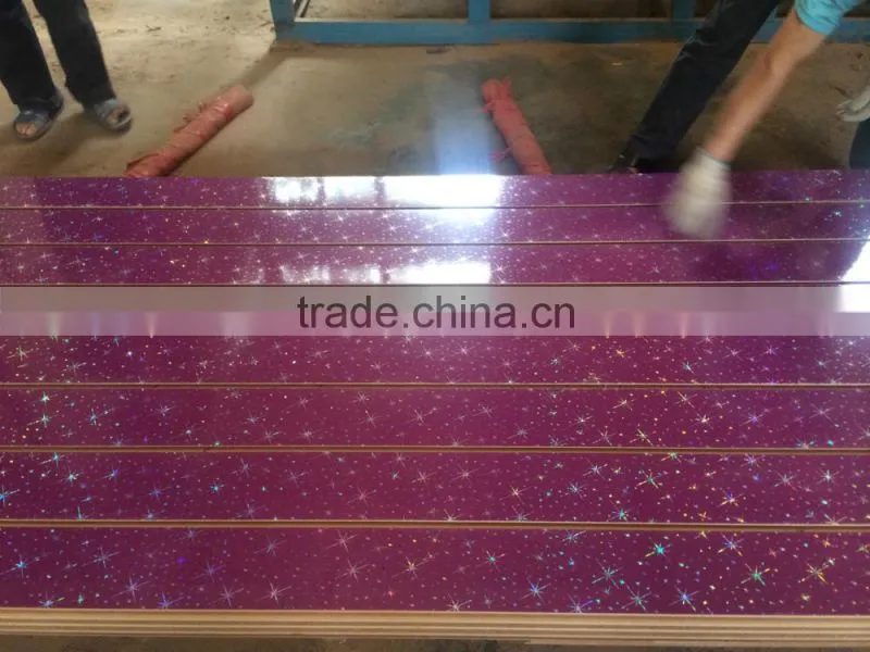 Melamine slatwall