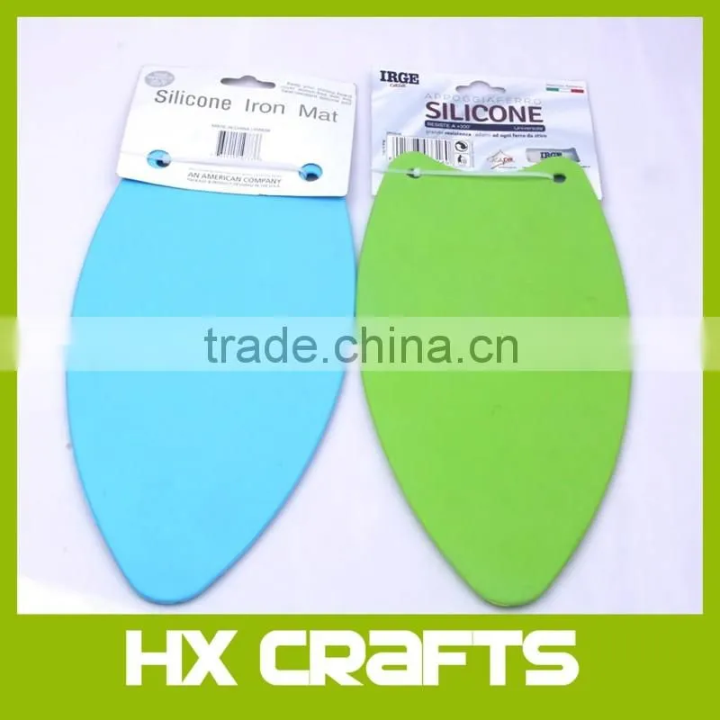 Amazon hot sell High Quality Hot Protection Rest Pad Mat Underlay Cover Helpers Safe Surface Silicone Iron Mat