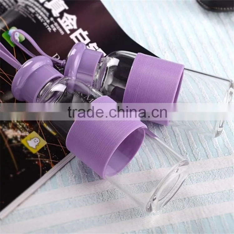 New products of 2016 high quality portable drinking sport water bottle with silicone sleeve glass bottles wholesale