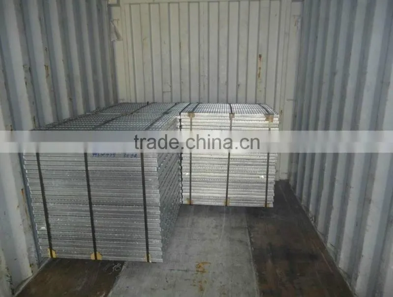 Grating Metal 32x3mm
