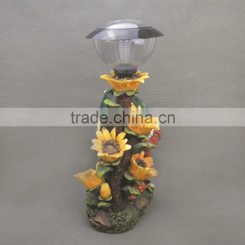Customized Solar Polyresin Garden Dwarfs,Resin Gnome Solar Garden Light Garden Decoration