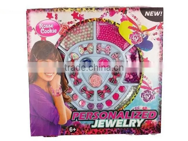 flower shaped beads