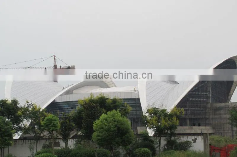 Economical long span steel truss stadium
