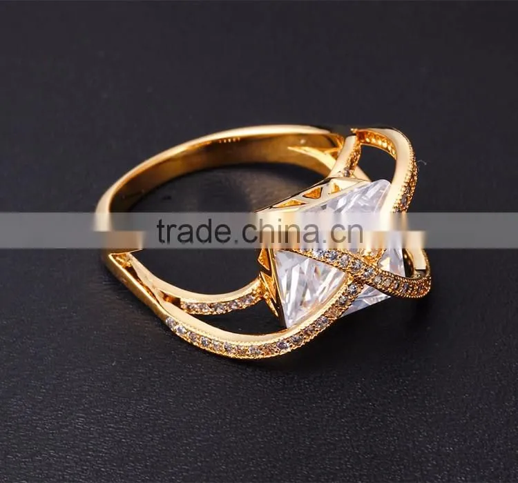 2016 Jewelry Ring Model Clear Zircon Stone Square Cross Shape Unique Design Ring