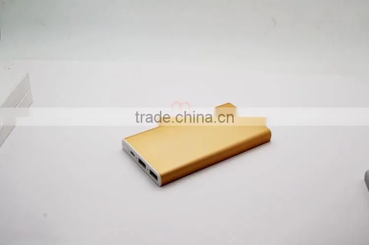 Manufactory power bank W008 aluminium alloy High quality polymer 5000mah power bank portable external battery charger for samsu