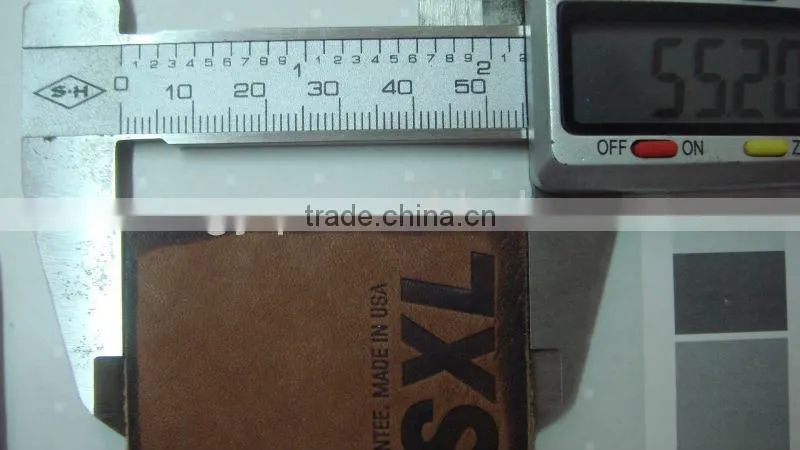 2014 hot sale color embossed jeans real leather patches