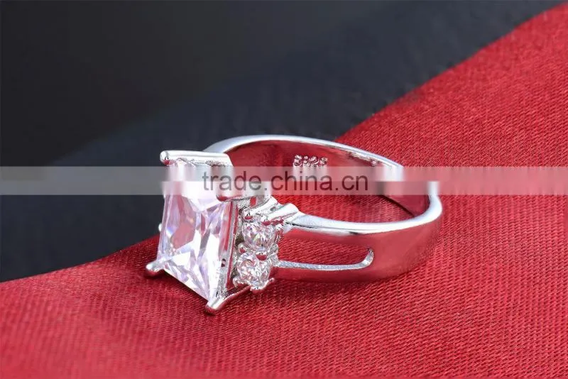 Hot sale wedding diamond latest gold finger ring designs for girls