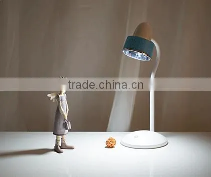 Modern Style and Energy Saving Light work study lamp minimalist bedroom lamp LED table lamp