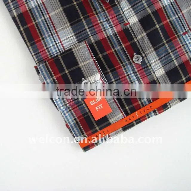 Men's casual shirt with fashionable check