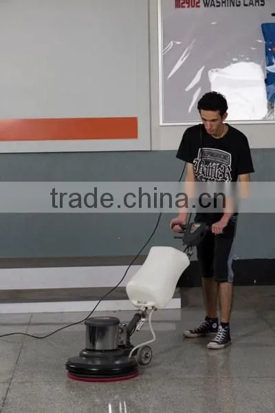 Superior qualing carpet extraction machine