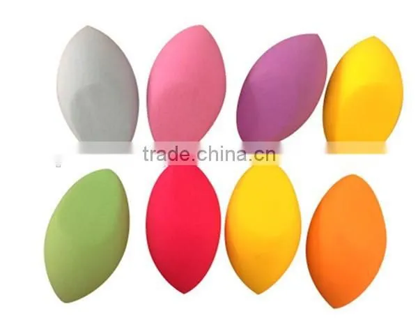 Non-Latex Angle-shaped Makeup Sponge