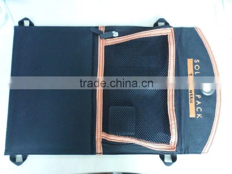 2016 New Arrival Outdoor 11W High Efficiency Solar Panel Solar Power Backpack for Cycling