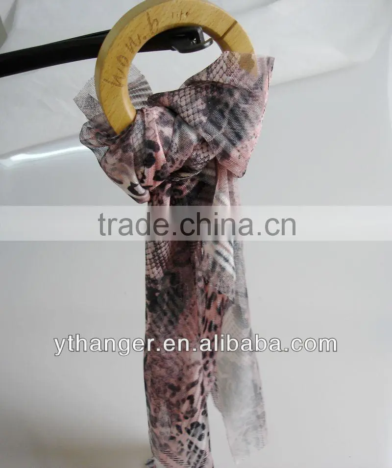 WSC01 scarf hangers wooden scarf ring
