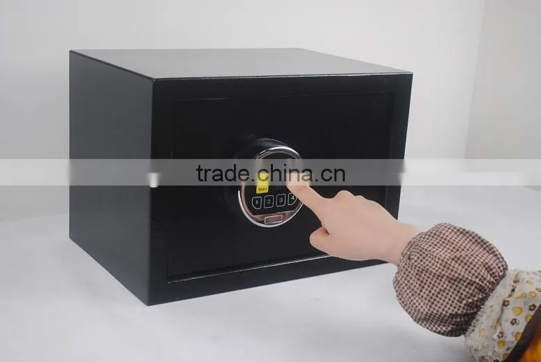 Easy operation of Fingerpint safe with biometric technology