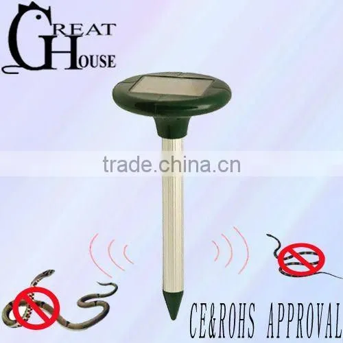 Solar Snake Repeller with Changeable Battery
