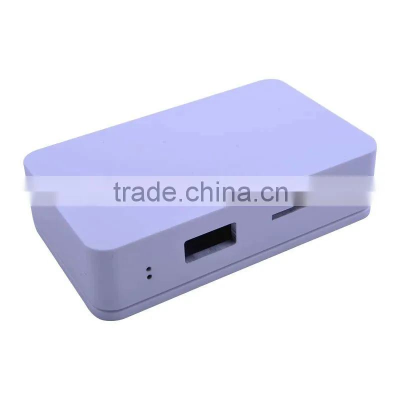 Newest wifi card reader Support U disk /SD/SDHC/SDXCup to 128GB,can read U disk and SD card at the same time