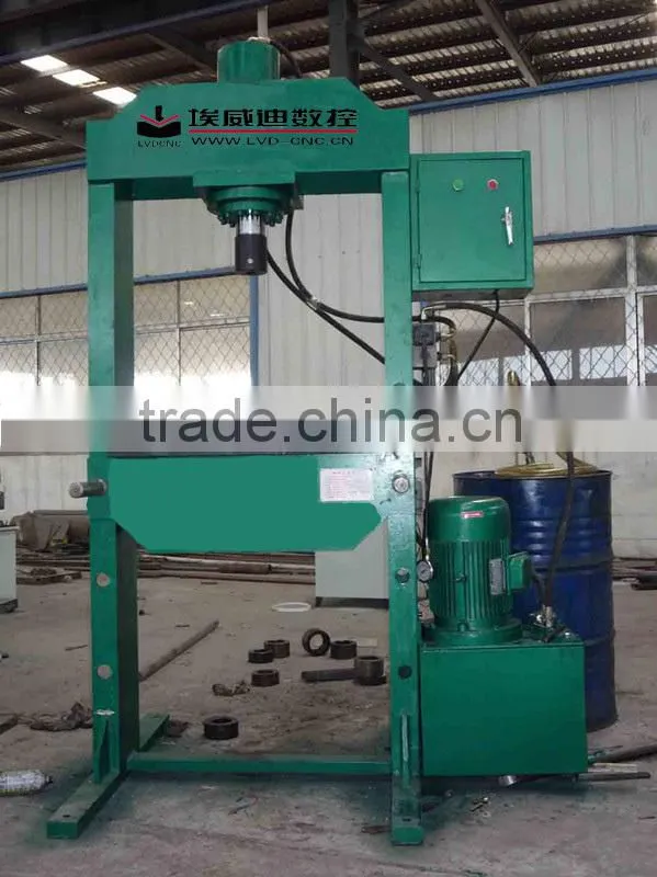 20T Hydraulic gantry press machine for workshop,small press punch,door frame press machine from manufacturer