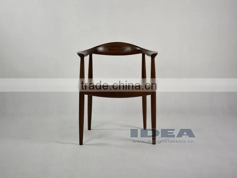 Replica Hans Wegner The Round One Chair - Solid Walnut Wood - Black Genuine Leather