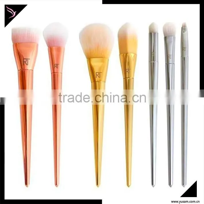 RT High quality makeup brushes set with PET box packing