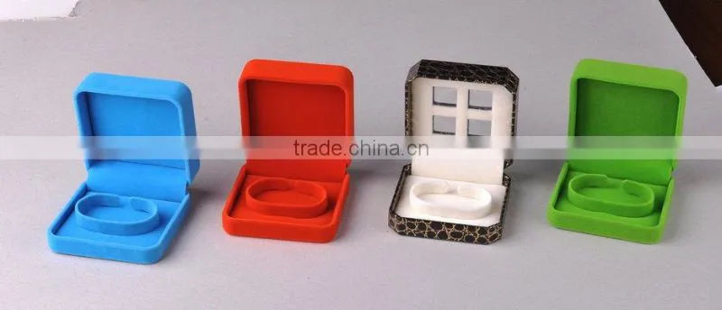 2011 Top quality velvet bracelet case
