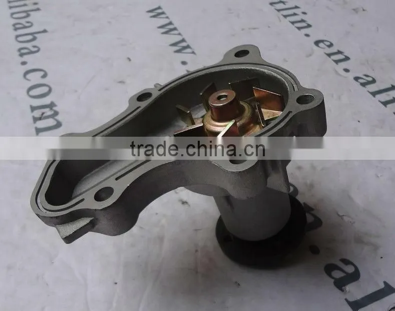 Auto Water Pump for Mitsubishi MD303389