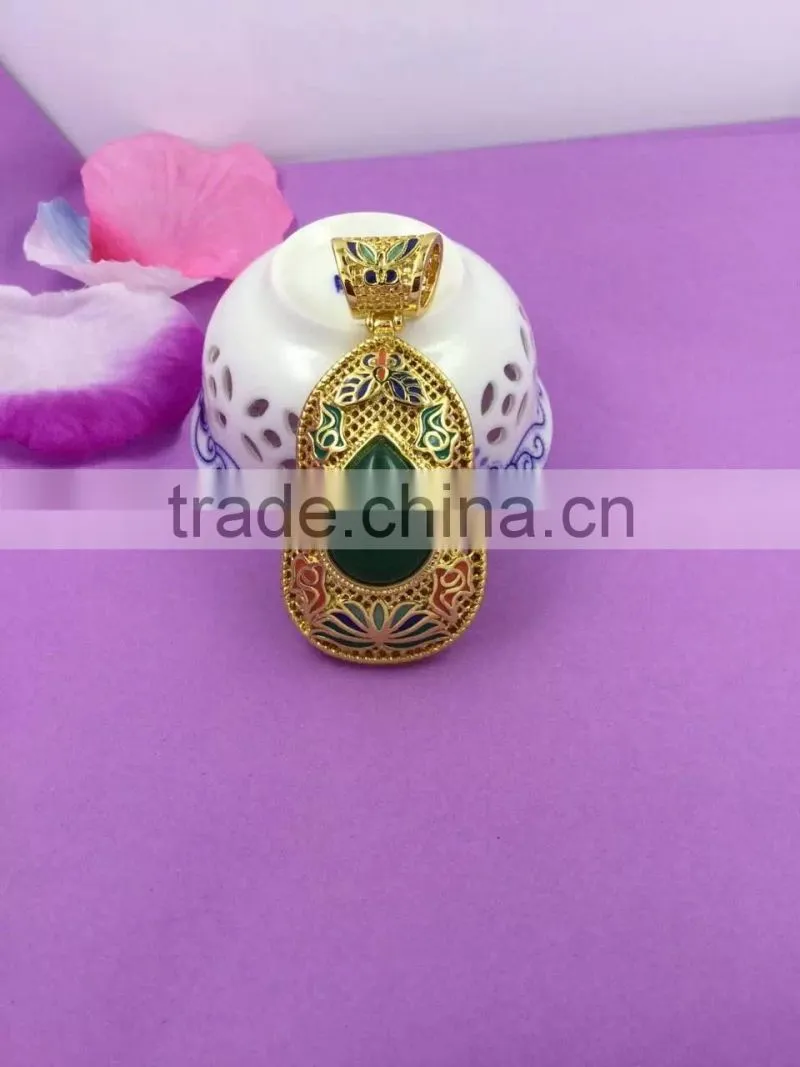 Alloy jewelry accessories by hand Tibetan silver pendant necklace pendant Vintage silver pendant pendant plating processing