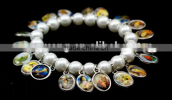 glass beads bracelet with small religious medals double sides 8mm white beads
