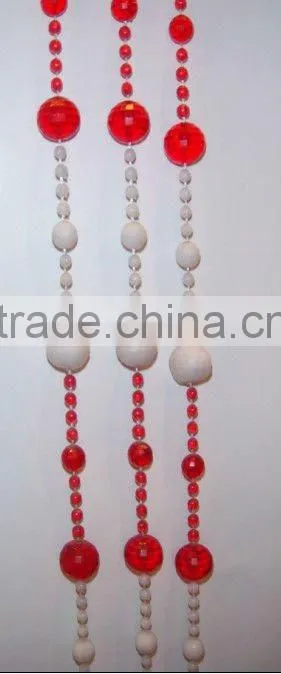 Plastic bead curtain