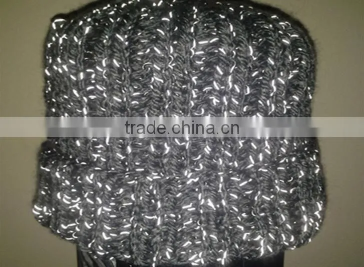 Glow in the dark reflective yarn for sewing garments 0.25mm thinnest yarn