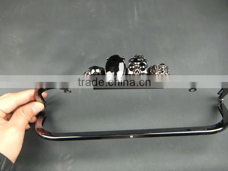 10.3 Inch Gun Color Four Fingers Skulls Metal Clutch Frame For Bags