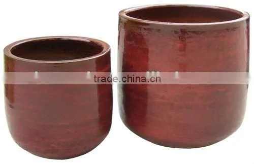 baby egg shape pottery pot In green color