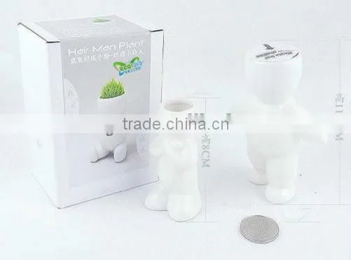 Little self-confident man Grass Doll, Healthy Grass Doll