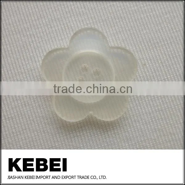 High quality transparent flower buttons with four holes button for decoration